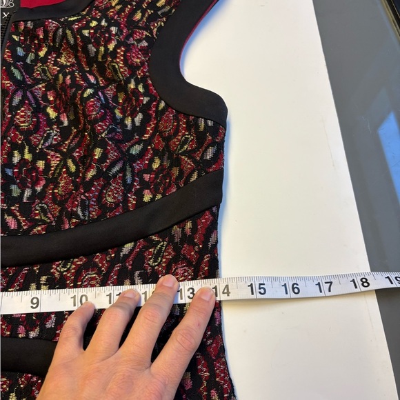 Jax Black & Red printed bodycon Dress w Cap Sleeves women's size XS - Picture 8 of 10